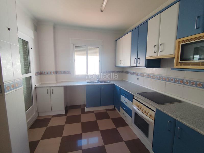 Foto 02537768-3d80-47c6-a870-4d3c7f76494a. Alquiler casa adosada en calle severiana fernández 9 adosado sin amueblar en Zafra