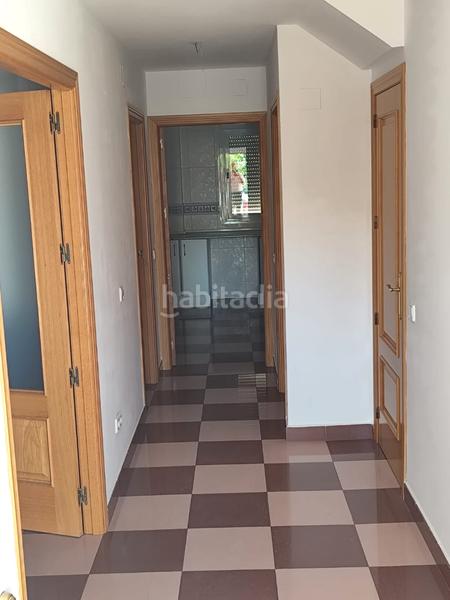 Foto 152a94d0-961d-4ab2-b681-fd1172a732a6. Alquiler casa adosada en calle severiana fernández 9 adosado sin amueblar en Zafra