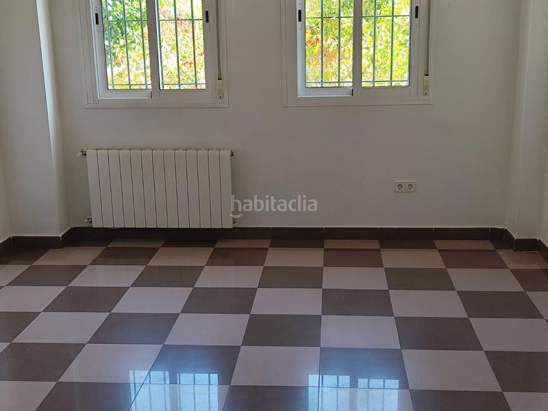 Foto b2f9af1a-0488-4e09-ab10-0a14be00c04e. Alquiler casa adosada en calle severiana fernández 9 adosado sin amueblar en Zafra