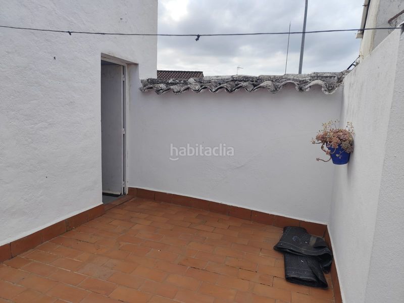 Foto f63c9a29-8416-4e28-8ea3-962c3276fd90. Casa a calle mesones 1a a Burguillos del Cerro