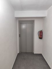 Etagenwohnung  Barriada del príncipe 6. Piso con ascensor, 3 dormitorios, salon, cocina amueblada, baño