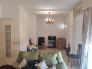 Appartamento  Calle aragón 4. Piso 3 dormitorios, gran salon, 2 baños, cocina, lavadero, garaj