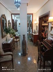 Appartement à Calle los carmenes 8q. Piso 4 dormitorios mas buhardilla