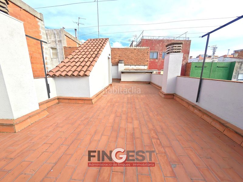 Foto 93e17e44-9938-4ccc-9d79-0fc8390d8275. Casa amb calefacció a Centre Blanes