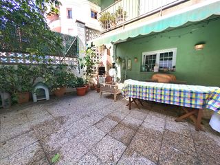 Maison à Mas Florit-Ca la Guidó. Casa con dos viviendas totalmente independientes