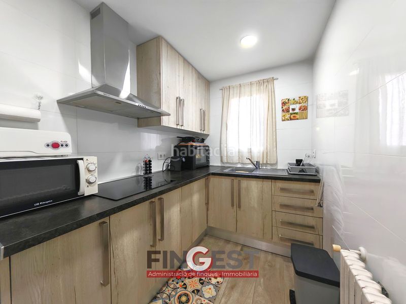 Foto 26cfeed1-e1da-4860-a574-58bb0e19ae13. Casa edificio con 2 pisos en venta, licencia turistica en Blanes