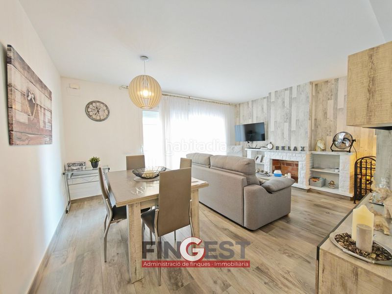 Foto 883f5947-af23-4804-8d9d-3e1e995a9173. Casa edificio con 2 pisos en venta, licencia turistica en Blanes