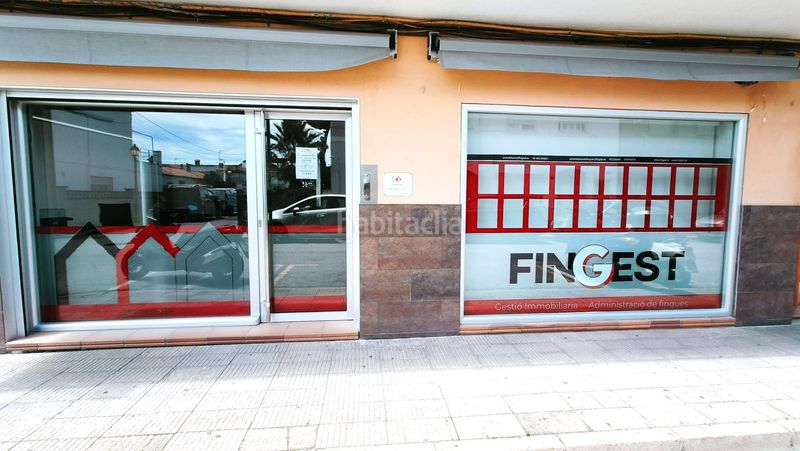 Foto b0416713-daf1-480a-b2af-ce572287f0c4. Casa edificio con 2 pisos en venta, licencia turistica en Blanes