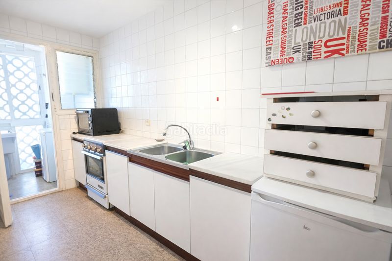 Foto 8f02319e-8c5f-4fec-9547-473c3ac9c577. Pis amb piscina a Els Pins Blanes