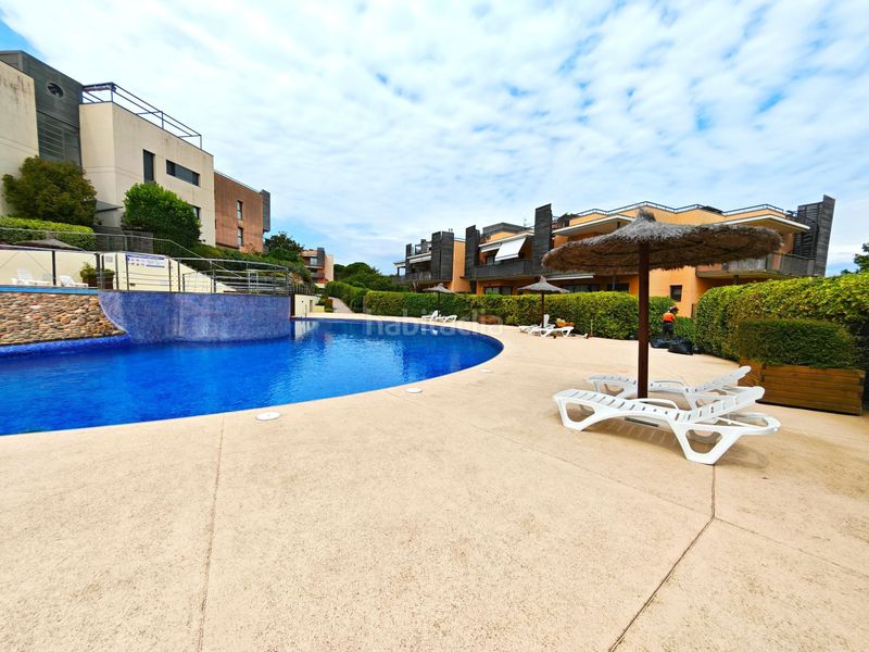 Foto a327643a-e07c-4d11-b69d-2b1b23f1248b. Pis amb piscina a Santa Clotilde Lloret de Mar