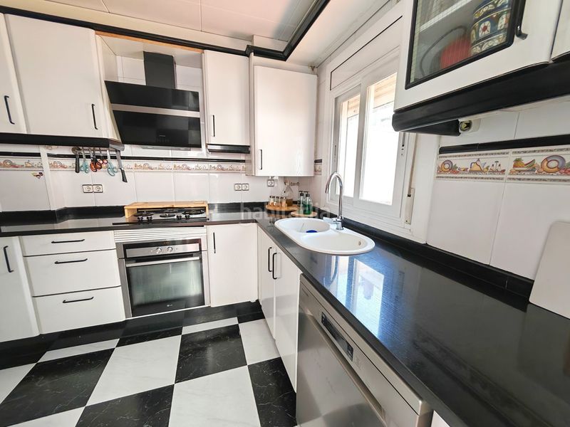 Foto 5e3316f7-dc14-4460-b83a-fd107bc56d29. Casa amb calefacció aparcament a residencial Blanes - vistamar Blanes