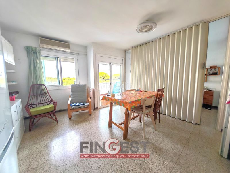 Foto 97419a9b-1367-4284-9c96-a4324bb0997a. Pis amb piscina a Els Pins Blanes