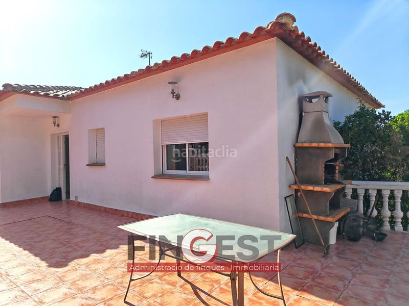 Foto 905e2702-2339-4b12-a590-a3d03064360a. Casa amb calefacció piscina a Niàgara Parc -Àgora Parc Tordera