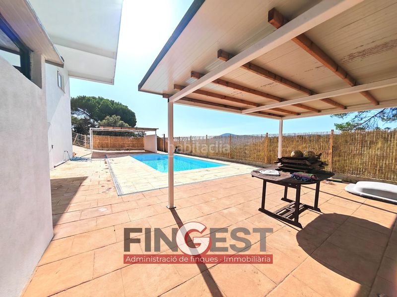 Foto b68cc78f-7b39-405a-922e-58a05a5f399f. Casa amb calefacció piscina a Niàgara Parc -Àgora Parc Tordera