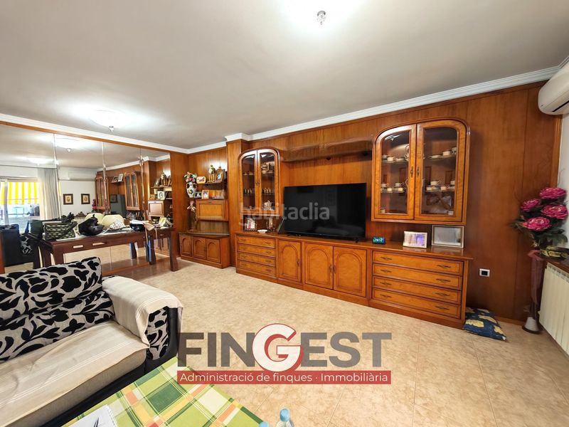 Foto 48d82a66-2056-4dde-82d4-feae560de1fe. Flat with heating in Els Pavos Blanes