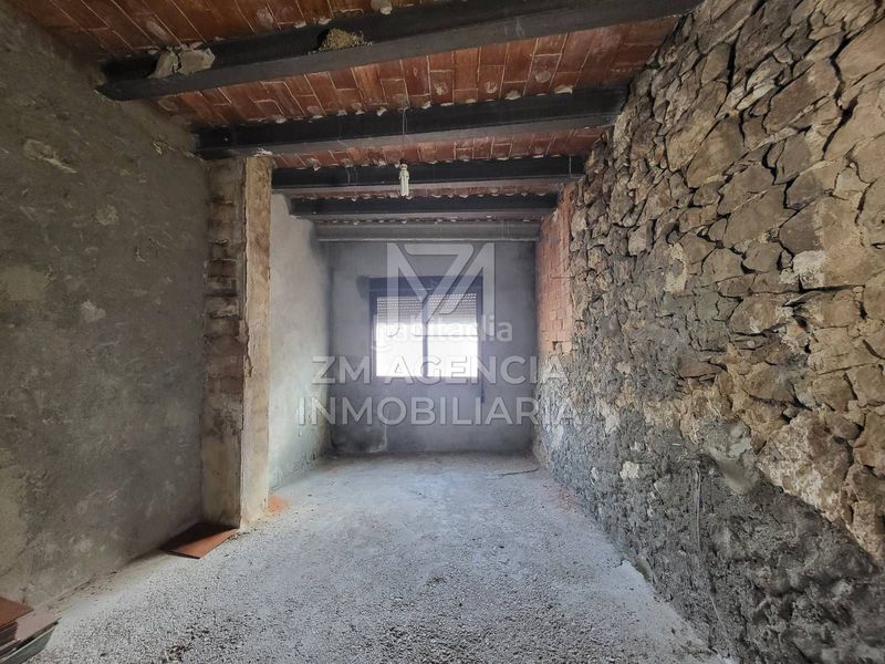 Foto 73dd1705-2701-41a9-930e-95437ecd0461. Masia a Rossell