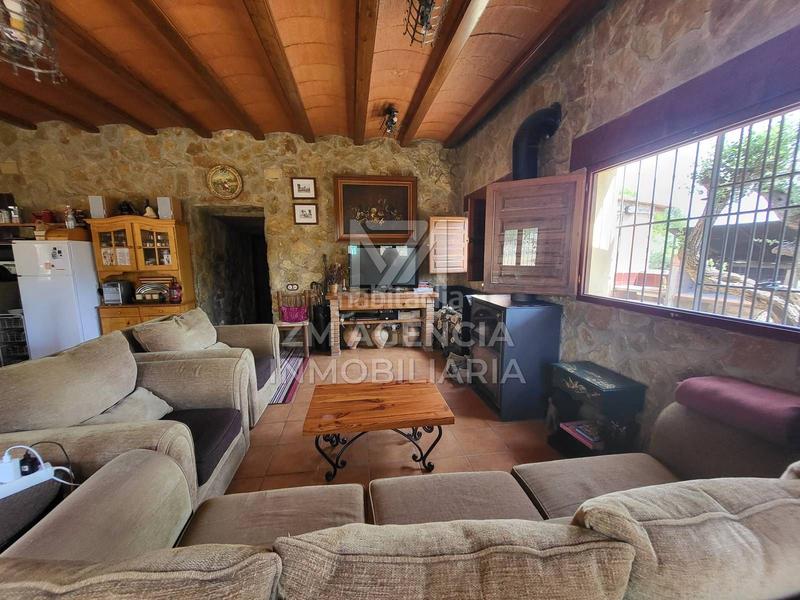 Foto 02e28d95-06dd-4128-940a-513dabbf40f0. Masia amb calefacció a Canet lo Roig