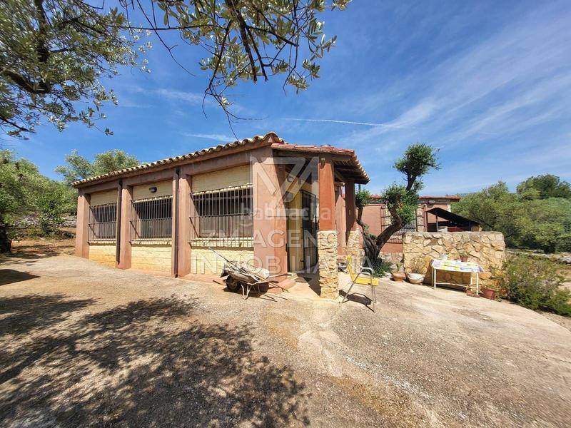 Foto e36f4884-87d6-4886-bef7-67c46b349830. Masia amb calefacció a Canet lo Roig