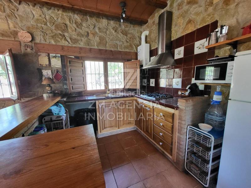 Foto e44d0e27-609f-4439-bf7f-d80fc3338bfc. Masia amb calefacció a Canet lo Roig