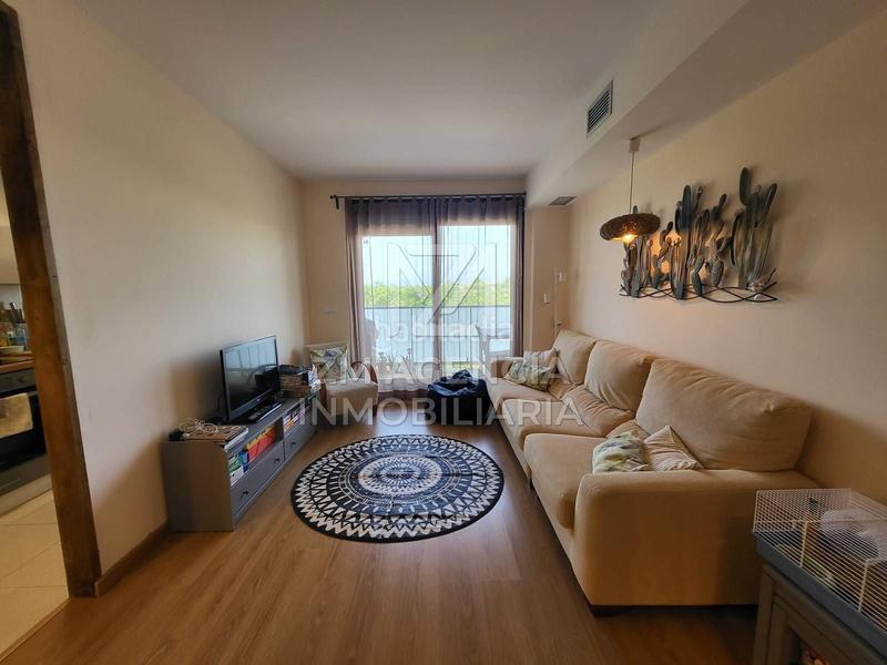 Foto 74e2ade7-14cb-446d-b651-60604e846eea. Location appartement avec chauffage piscine dans San Jorge