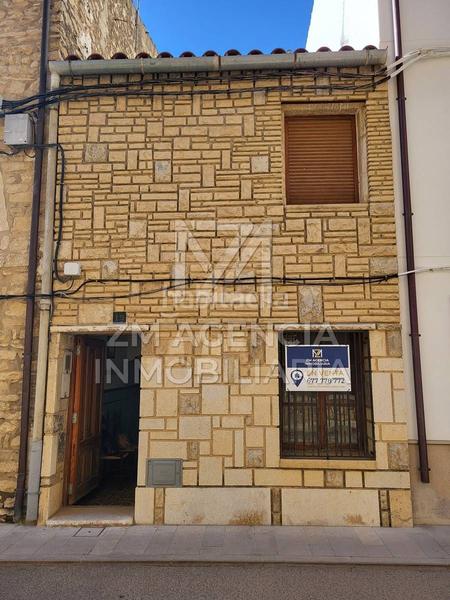 Foto 57671cef-ec99-42a8-b60d-b7dd93df1842. Masia a Catí