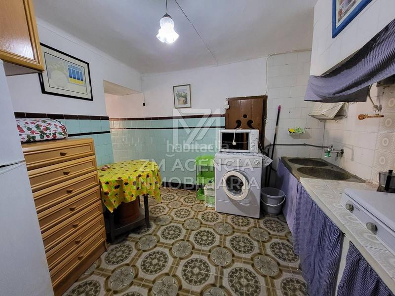 Foto d10a7aed-280f-454d-b942-686810f2ffcf. Masia a Catí