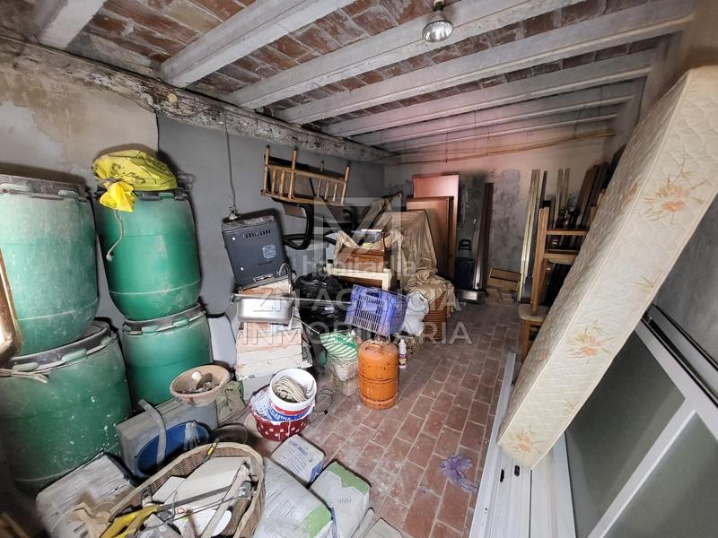 Foto 0f82df36-76a8-48d6-bd26-50d91646e2c2. Masia a Traiguera