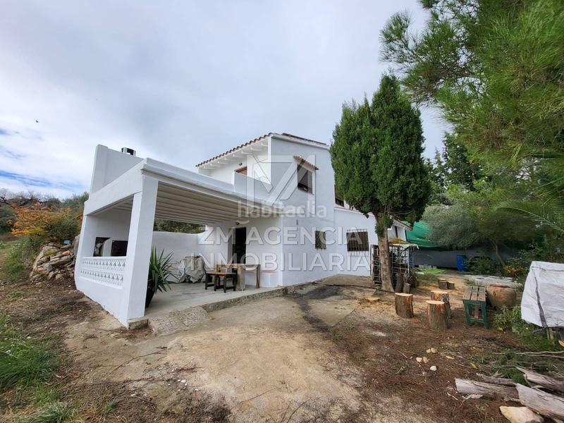 Foto 0d2830db-0785-4f2d-a50e-a4b51ce556db. Masía casa de campo autosuficiente en Cervera del Maestre