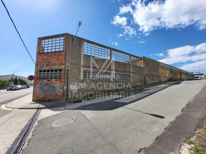 Foto b8e44a5c-578d-4362-aa4d-b01e89e410e0. Nau industrial a Sénia (La)