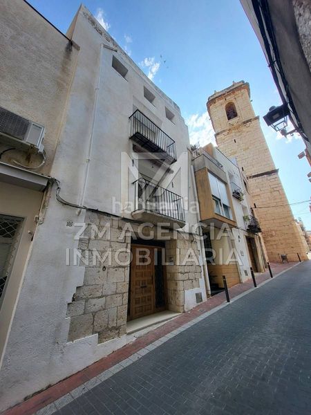 Foto 137f2431-4c91-4ab5-b72b-3f21b62415d0. Masia a Cálig