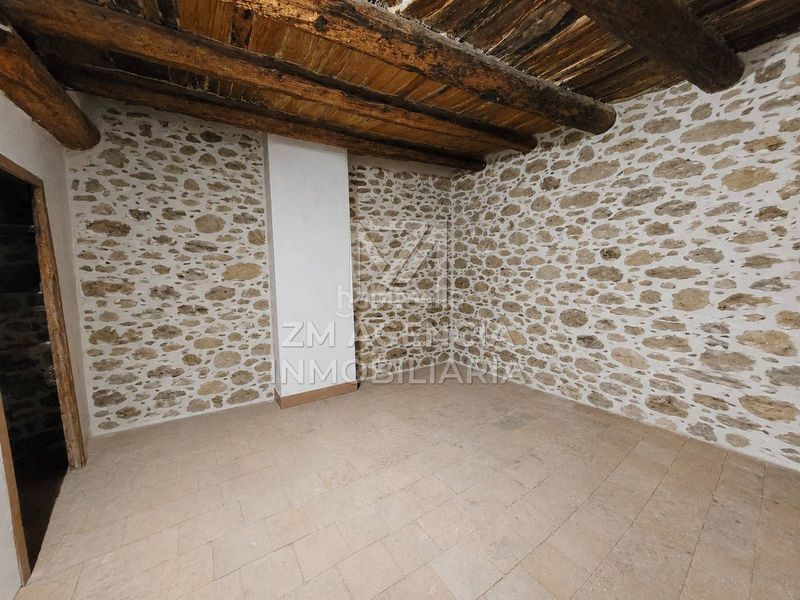 Foto 8a17be1f-19ca-4a7c-a539-6627f3017691. Masia a Jana (la)