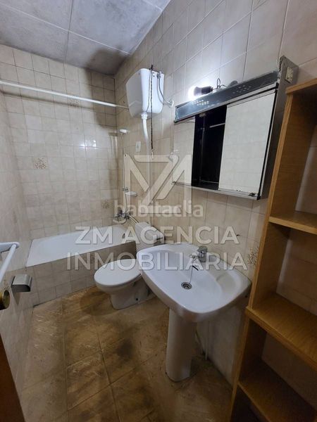 Foto d540872a-1e21-4f69-9fa5-47795bdfe8e8. Masia a Canet lo Roig