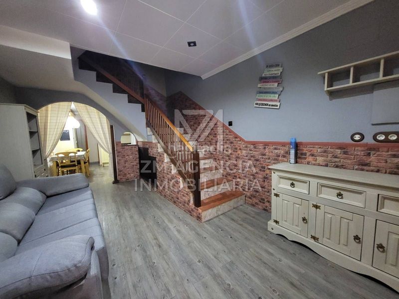 Foto b9da214a-a75a-46d3-b185-450f685254ad. Masia a Jana (la)