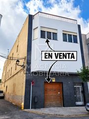 Flat  Ramón y cajal. Piso y garaje en venta en traiguera