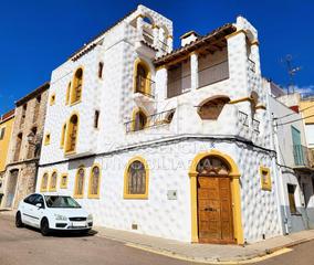 Masia a Salzadella (la). Singular casa de estilo ibicenco a la venta en la salzadella