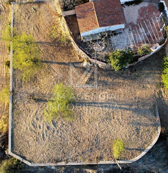 Foto bc346e67-feb9-49d3-ac9d-f3a381b8d89c. Residential plot in Traiguera