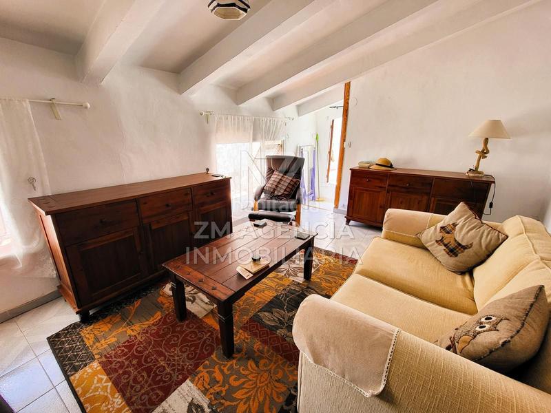 Foto 5d1a903d-e84c-4c4d-ad92-032a48cf1296. Masia amb calefacció a Xert