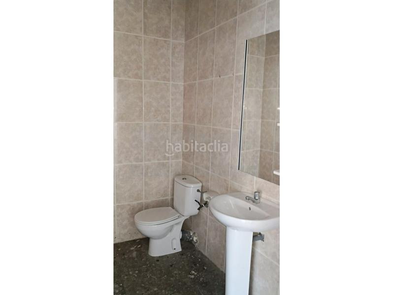 Foto 45a1287f-dabe-4925-ae72-97b0a0dc4705. Business premise in calle antoni de bofarull in Ponent Reus