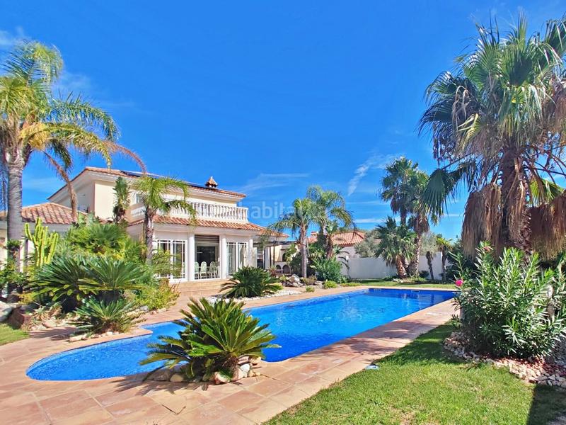 Foto 3ce314fc-dfd5-41f9-8fb0-3f6e322a663c. Casa en avenida casalot del espectacular chalet individual!! en Mont-roig del Camp