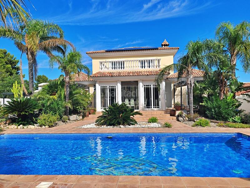 Foto a48f5334-7bbb-4116-a897-a0744aaf5862. Casa en avenida casalot del espectacular chalet individual!! en Mont-roig del Camp