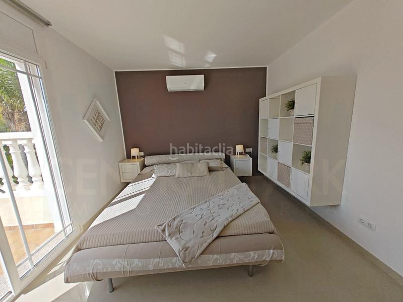 Foto aad69195-fffd-4970-85e8-b4f0290e0980. Casa en avenida casalot del espectacular chalet individual!! en Mont-roig del Camp