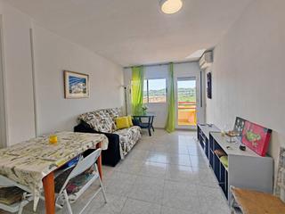 Lloguer Pis  Avinguda catalunya. Apartamento luminoso en alquiler para todo el año!