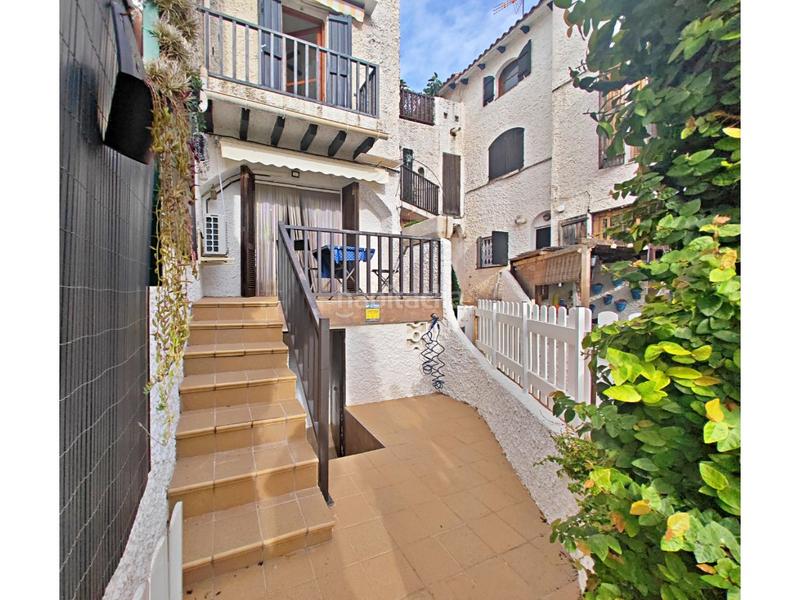 Foto 6d9cc868-b055-4e45-8168-c5123a6de3e4. Casa a schiera con piscina in Centre Torredembarra