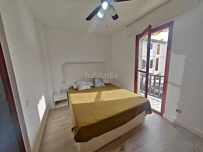 Foto 91ea7805-8c66-490c-adbc-29986d233683. Casa a schiera con piscina in Centre Torredembarra