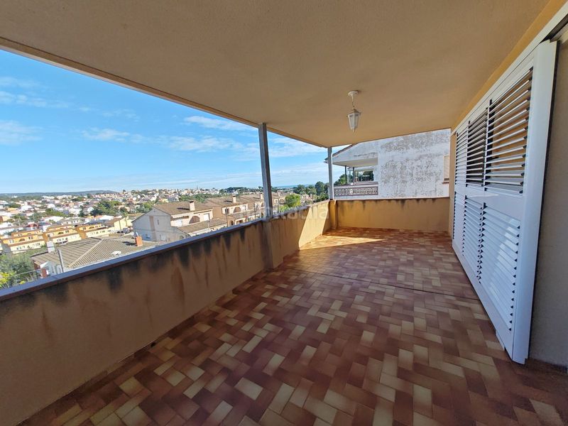 Foto 5fb28582-f69e-4ea5-8706-58af1c690d7e. Casa amb calefacció aparcament piscina a Creixell