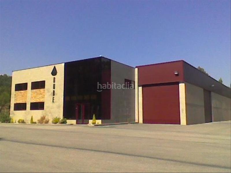 Foto 2ee6d876-2fb9-4937-91f6-03fd082f0882. Capannone industriale in Mos