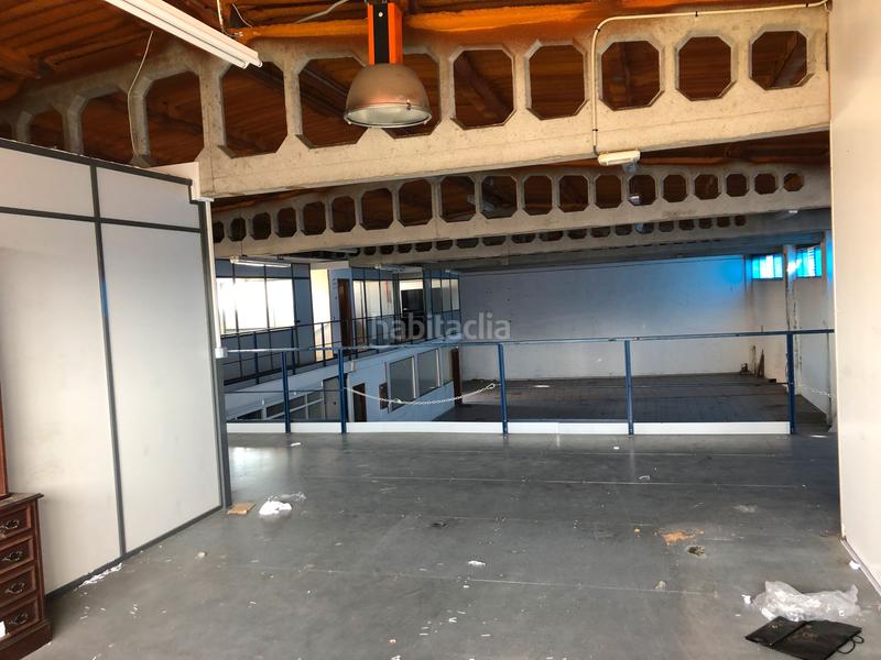 Foto e6b6c43a-1196-4ac1-ad0d-ae75d012e23f. Fabrikhalle in camiño louxada 0 in Sardoma - Castrelos Vigo