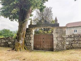 Masia a Lugar mercado 4. Venta de pazo-historico en la cañiza-pontevedra