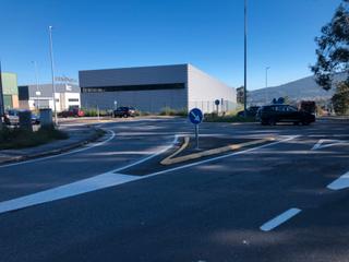 Bâtiment à usage industriel  Rúa 3 8004. Se vende nave  semi-nueva en poligono areas-tui
