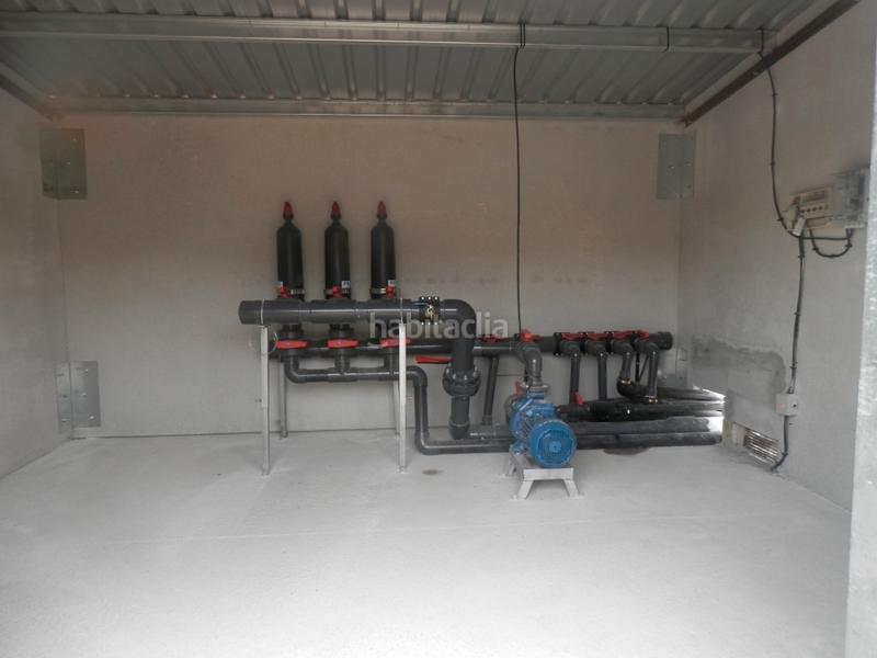 Foto a2beb12a-85ed-4091-b27e-8dce50bd714a. Finca rústica finca 75 has.&gt; recreo-olivar-almendros-caza en Granada